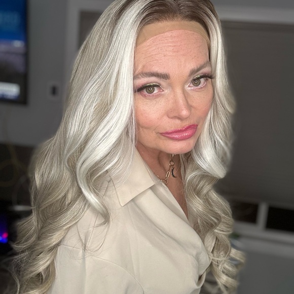 JILL - Picture 4 of 7